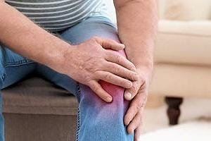 Waarom chronische knieproblemen meestal niet overgaan met Glucosamine alleen