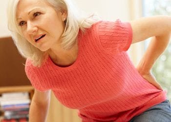 Ik lijd aan verschrikkelijke reumapijnen ondanks chronische medicatie en zelfs cortisone. Wat kan u mij aanbevelen?